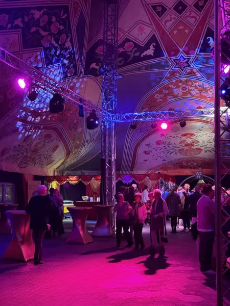 Weihnachtsfeierzauber Horner Rennbahn 2025