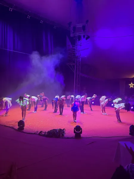 Weihnachtsfeierzauber Horner Rennbahn 2025