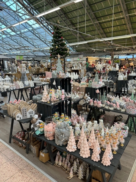 Weihnachtsausstellung und Weihnachtsmarkt im Dehner Garten-Center in Harburg-Marmstorf