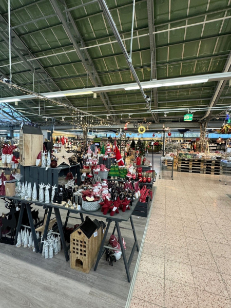 Weihnachtsausstellung und Weihnachtsmarkt im Dehner Garten-Center in Harburg-Marmstorf