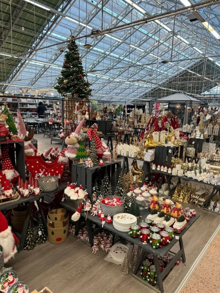 Weihnachtsausstellung und Weihnachtsmarkt im Dehner Garten-Center in Harburg-Marmstorf