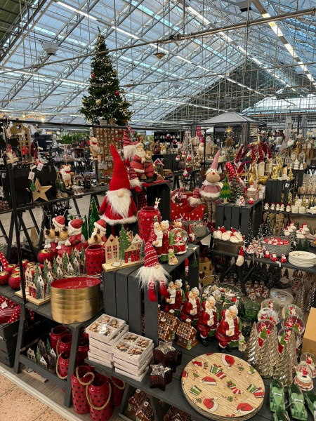 Weihnachtsausstellung und Weihnachtsmarkt im Dehner Garten-Center in Harburg-Marmstorf