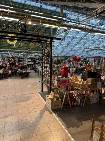 Weihnachtsausstellung und Weihnachtsmarkt im Dehner Garten-Center in Harburg-Marmstorf