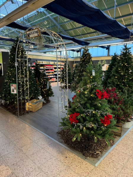 Weihnachtsausstellung und Weihnachtsmarkt im Dehner Garten-Center in Harburg-Marmstorf