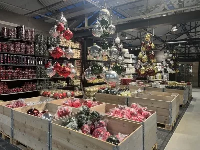 XXL-Weihnachtswelt im Gartencenter Matthies im Süden Hamburgs